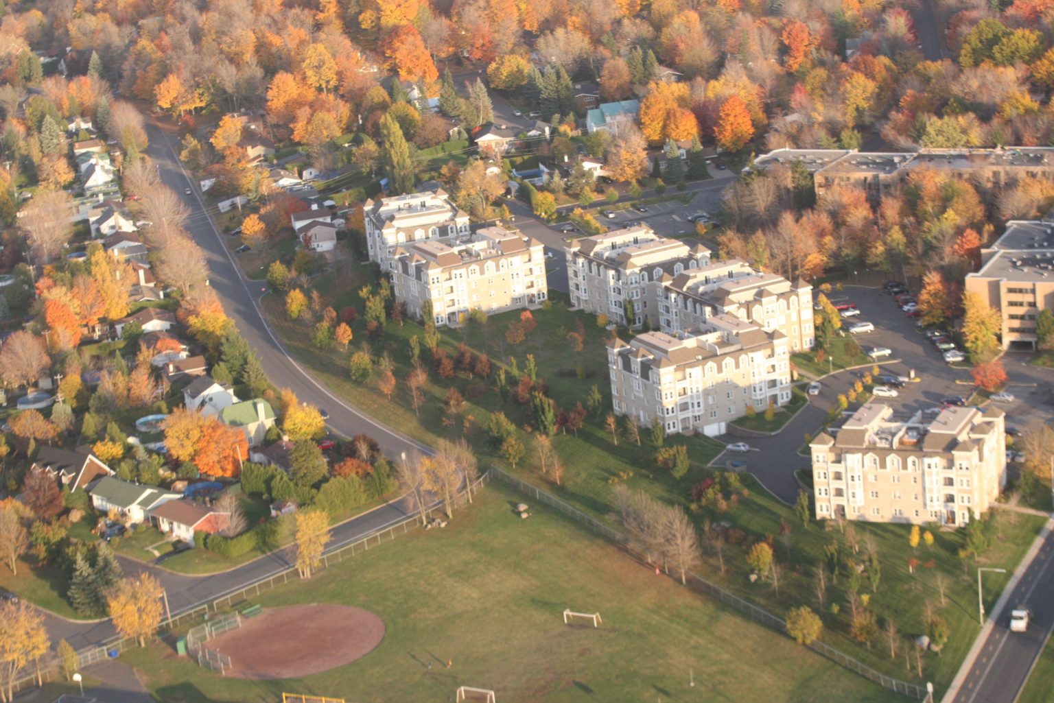 TOP 10 magnifiques maisons à vendre pour moins de 400 000 à SainteJulie (Montérégie)